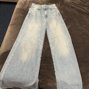 FRAME Le Palazzo Crop in Daphne Blue